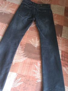 Men's Dark Wash Jeans