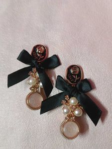 Vintage Rose &amp; Pearl Hair Clip