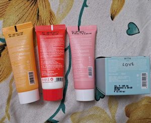 Dot &amp; Key Skincare Set