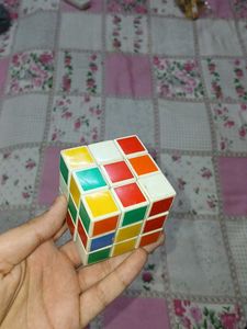Original Rubik's Cube 🧩