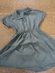 Flowy Olive Green Tiered Dress 9-10 year girls