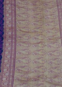 Good Condition Georgette Banars Saree For Sale