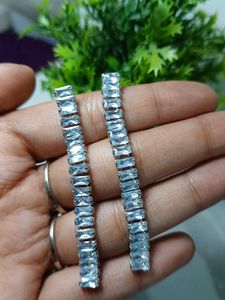 Combo Of Earrings And Butterfly Clutcher (3)