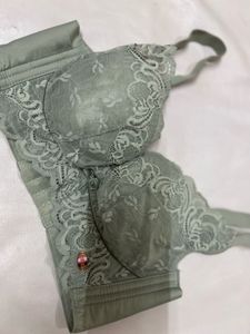 Lace Detail Bra