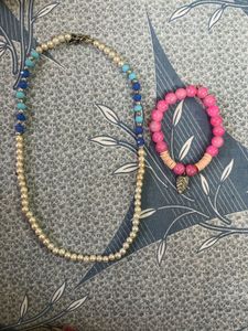 Beaded Necklace and Bracelet Set