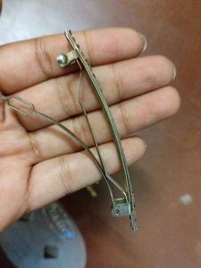 Set of 2 Embellished Hair Clips