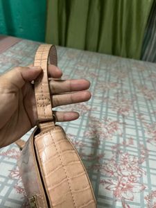 Max pink  crossbody bag