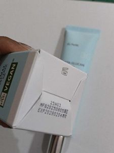 Iunik Beta-Glucan Barrier Sunscreen SPF 50+