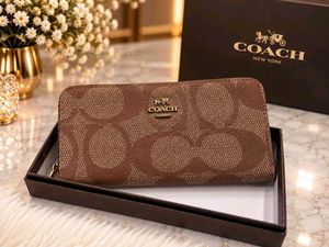 Coach Zip Around Wallet - Monogram