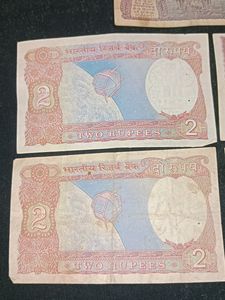 Old Indian Currency- 2rs Notes And 1rs Note(5notes