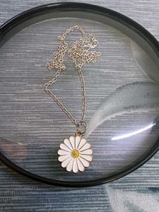 Flower Pendant Chain