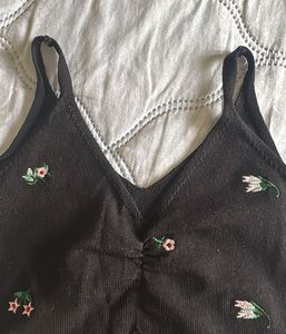 Vintage Floral Embroidered Knit Cami Top👚