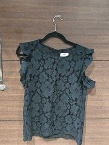 Elegant Lace Cold Shoulder Top