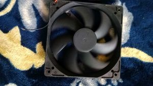 Brushless 12v DC CPU Desktop Cooling PC Fan