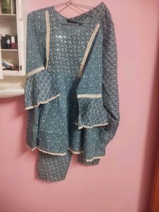 new branded co ord set