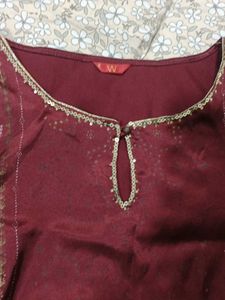 Burgundy W Kurta