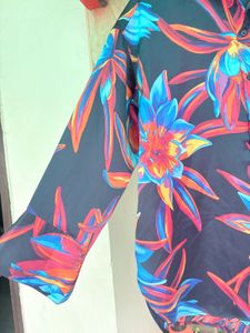 Vibrant Floral Print Button-Down Shirt