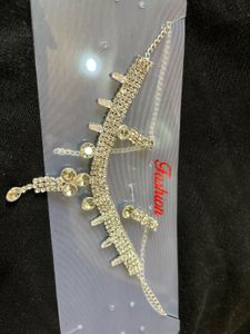 Branded Designer Set With Earrings New Widt Tag