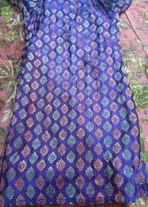 Banarsi Kurti With Golden Lace