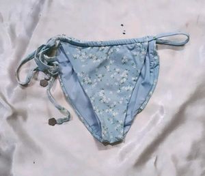 Floral Bikini panty