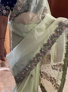 Beautiful saaree with blouse