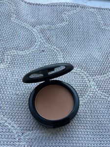 MAC Studio Fix Powder Foundation