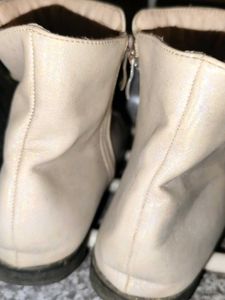 Size 36 Shiny Pearl Embellished White Boots