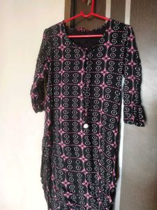 Elegant Black &amp; Pink Kurta