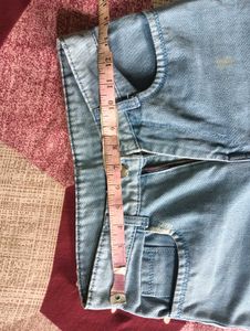 Light Wash Jeans &amp; Graphic Tee Set