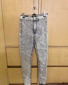 Bershka Zara Sister Brand Skinny Grey Jeggins