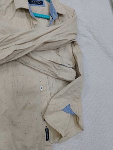 Boys' Beige Dotted Button-Up Shirt
