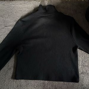 H&amp;M Black Ribbed Half-Zip Mock Neck Top