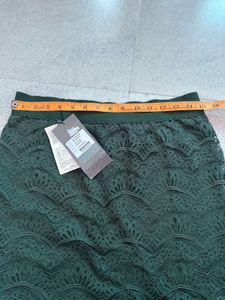 Elegant Emerald Green Lace Pencil Skirt