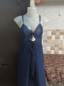 nevy blue nightgown