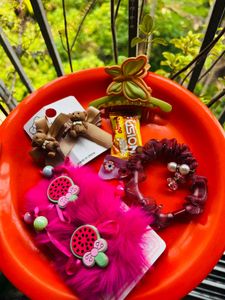 Cute Surprise Hamper for Girls