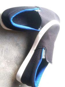 Black Slip-On Casual Shoes