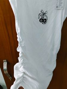 Westside Off-white Tee w Tag