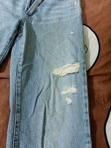 Distressed Wide Leg Jeans