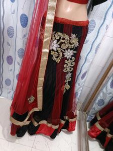 lehenga choli with dupatta for girl