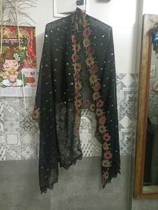 Black Duppata
