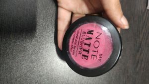 Note Broken Blush