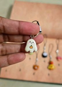 Handmade phone charms 😍 ✨️ ♥️