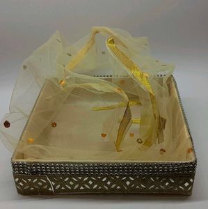 Decorative Gift Hamper Basket