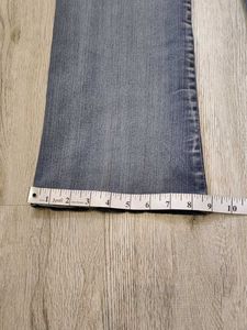 Ma2319 Sabrin bootcut jeans waist 22 inches