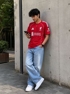 Unisex Liverpool FC Red T-Shirt