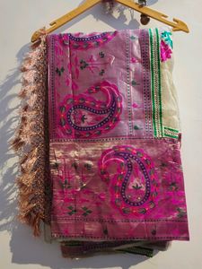 Saree With Laces And Border