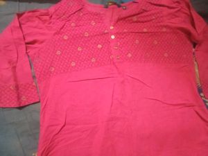 Vibrant Pink Kurta with Subtle Embellishments