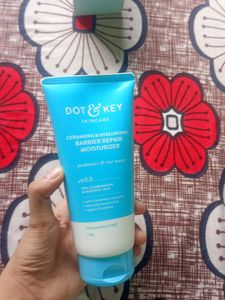 Dot &amp; Key Ceramide &amp; Hyaluronic Moisturizer