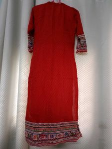 red kurta