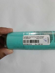 Foxtale Hydrating Cleanser - 30ml